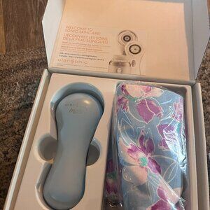 Clarisonic Mia 2 Speed  Facial Sonic Cleansing Brush Heads, Travel Bag NIB